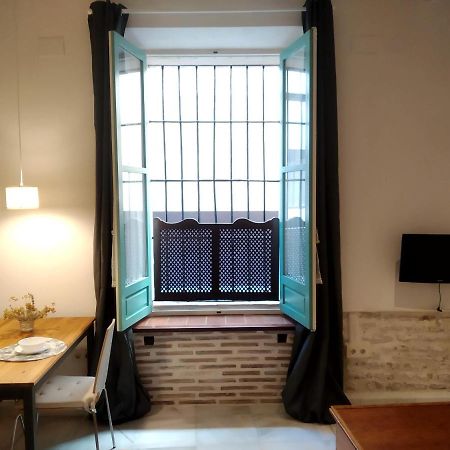 Apartamento "Detras De La Palma" Севилья Экстерьер фото